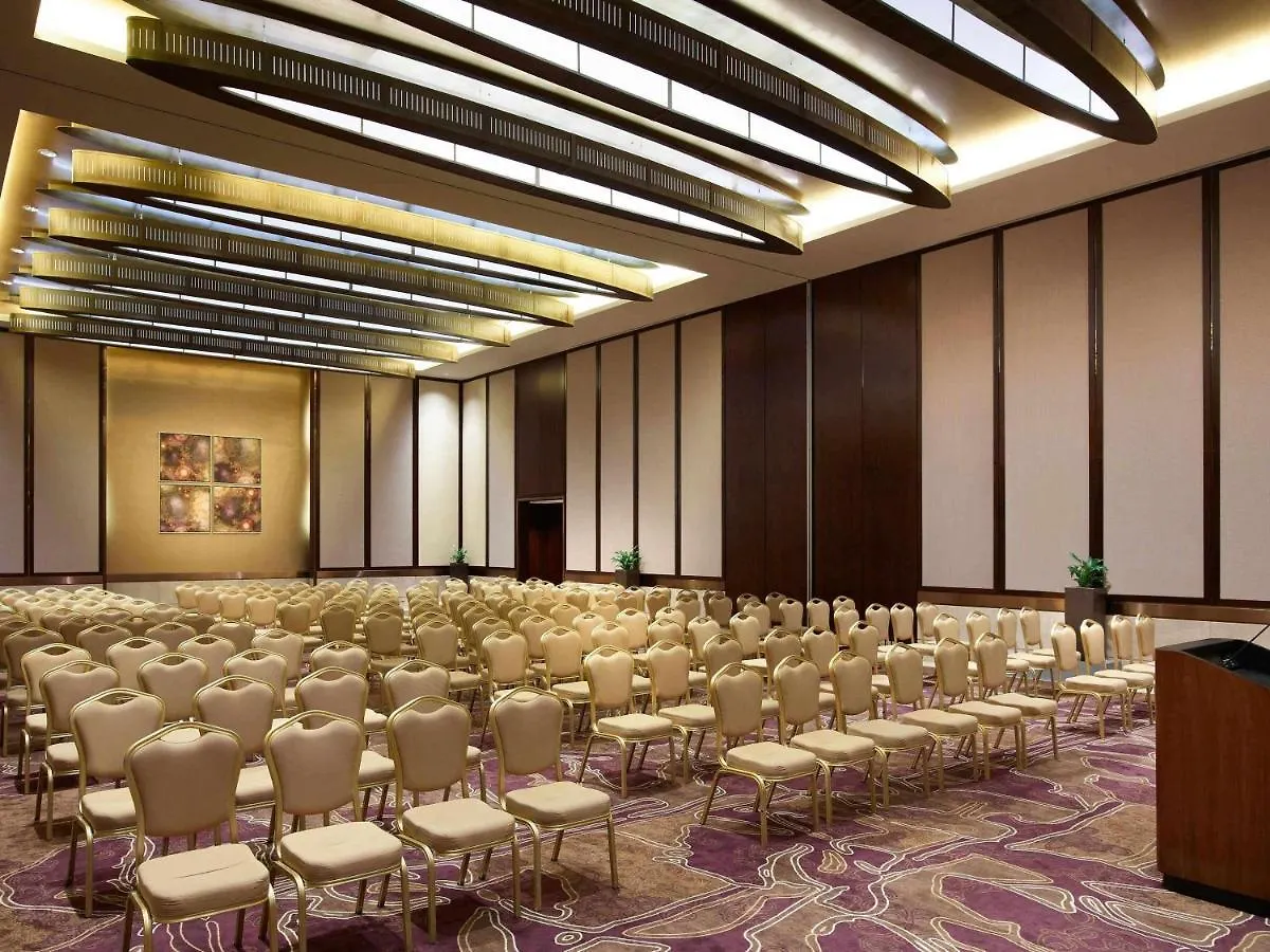 ***** Апарт-отель Swissotel Living Al Ghurair Dubai - Deira & Creek - Apartments ОАЭ