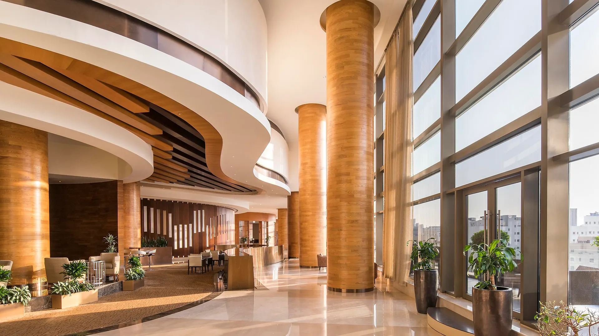 Swissotel Living Al Ghurair Dubai - Deira & Creek - Apartments Апарт-отель