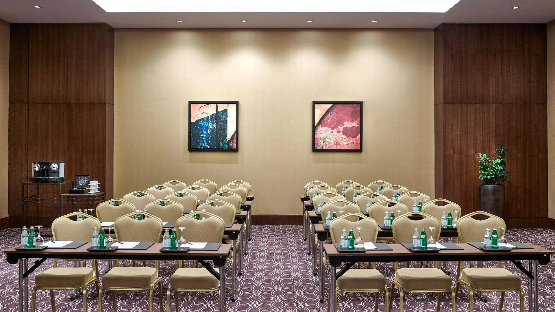 Swissotel Living Al Ghurair Dubai - Deira & Creek - Apartments United Arab Emirates